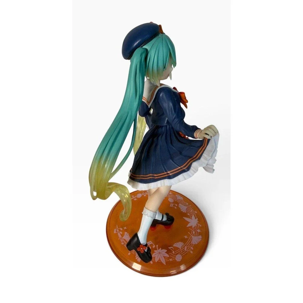 Hatsune Miku 3rd Season Autumn Ver. Prize Figure Taito Vocaloid US seller